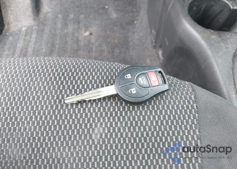 2015 Nissan Versa 1.6 Sv z USA, uszkodzony, nr VIN 3N1CN7AP0FL905792